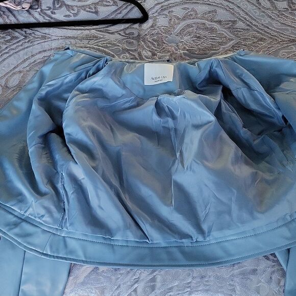 Active USA Vegan Belted Moto Jacket - Picture 12 of 15